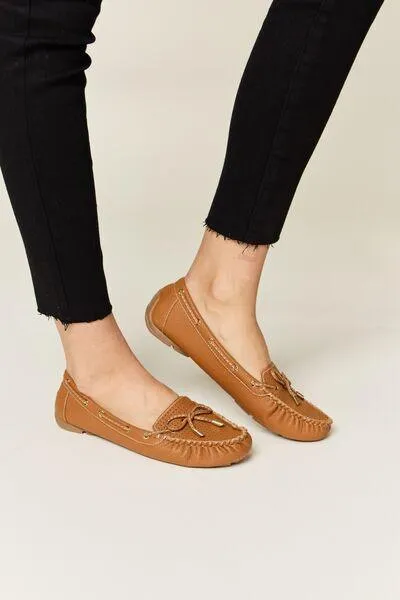 Forever Link Tied Bow Decor Womens Tan Loafers