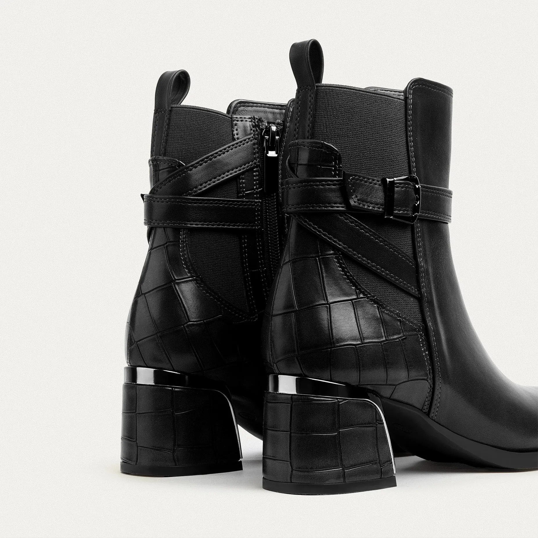 Velora Block Heel Ankle Boot -  Black